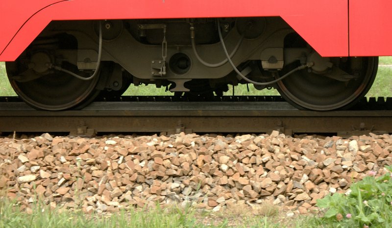 Das Zahnraddrehgestell klickt sich in die Zahnradstange ein.
(22.08.2009)