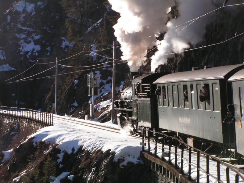  Davosrundfahrt  Jetzt geht es mit Volldampf ber Tiefenkastel-Thusis-Chur wieder zurck nach Landquart.06.02.05