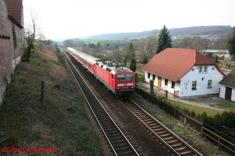 DB 143 153-5 am 15.03.2008 in Saaleck
