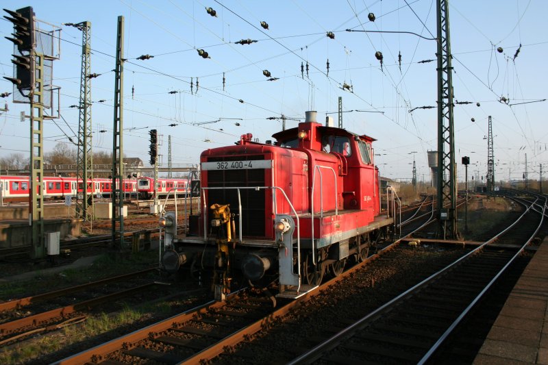 DB 362 400-4 am 19.4.2008 in Hamburg-Altona.