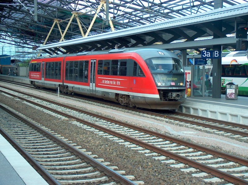 DB 642 066-5 in Erfurt Hbf; 17.05.2008