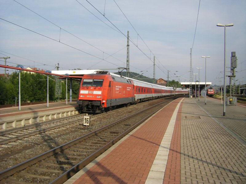 DB Autozug um 18.00 Uhr fuhr er durch Eisenach.