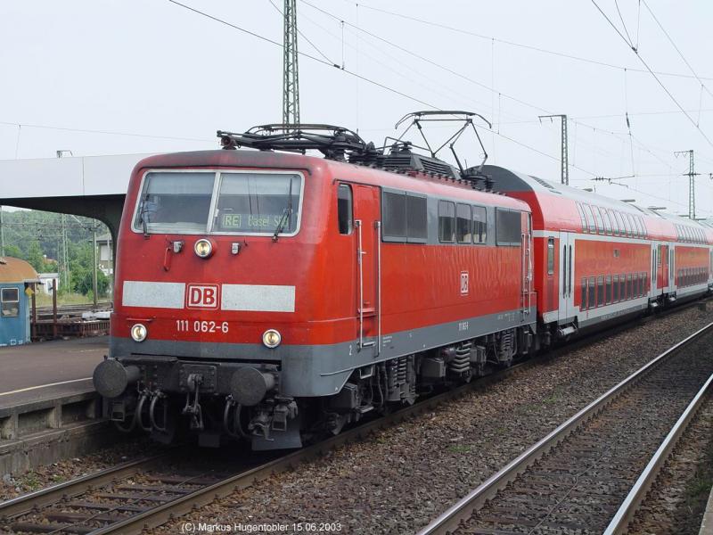 DB BR 111 062-6 am 15.06.2003 in Weil am Rhein