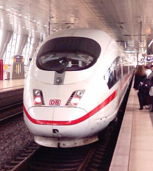 DB BR 403 in Frankfurt am Main Flughafen