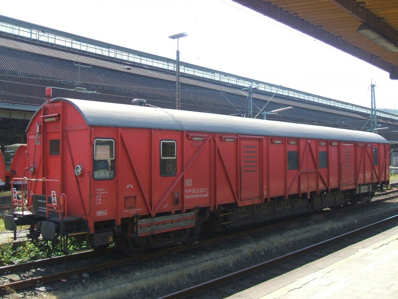 DB Einheitsgertewagen/Notfalltechnik Wagennr.: 60 8099-11073-6
im Hagener Hbf. 