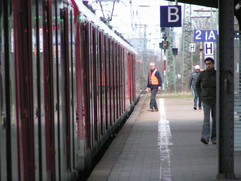 DB ET423 dreifach traktion und DB-Begleiter