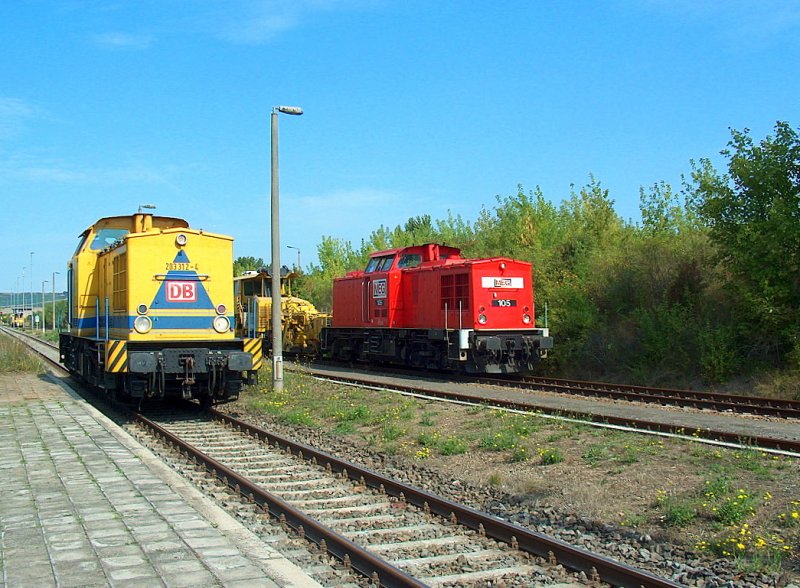 DB Netz Instandsetzung 203 312-4 + MEG 105 im Bf Karsdorf; 27.08.2009