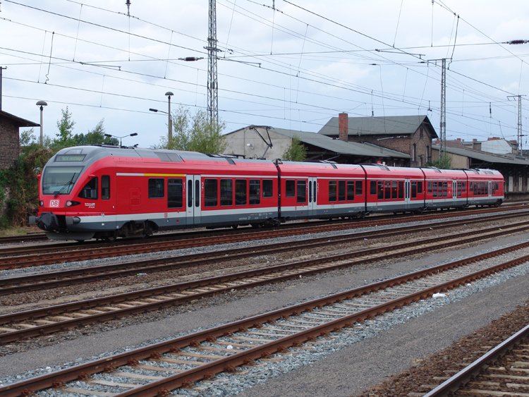 DB-Regio Flirt abgestellt im Bahnhof Stralsund.Aufgenommen am 06.08.08