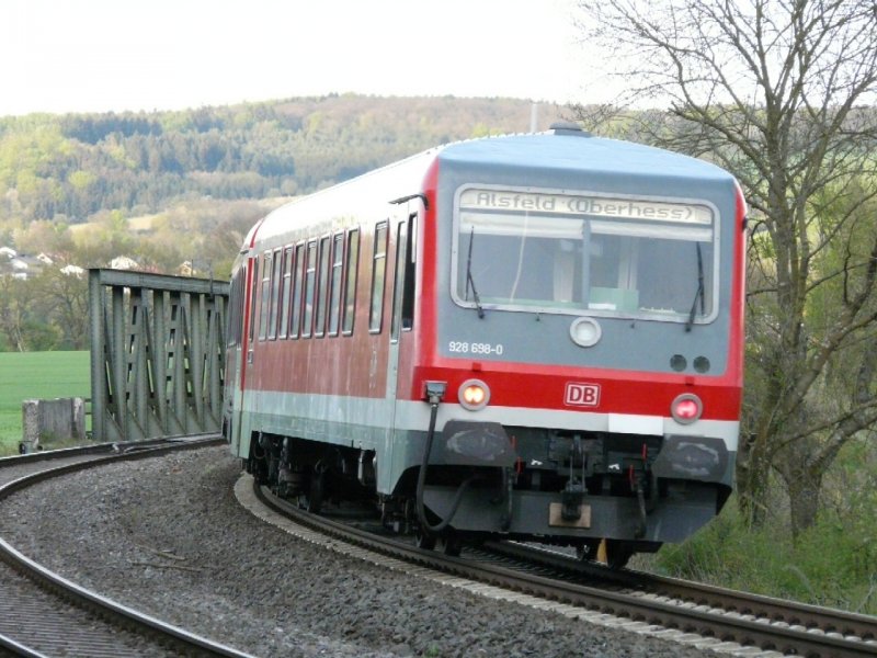 DB - Triebzug 628 - 928 698-0 unterwegs bei Stockhausen am 01.05.2008