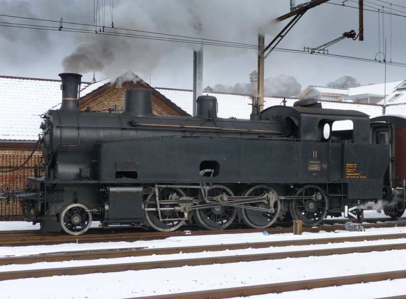 DBB - Dampflok Eb 3/5  11   im Bahnhofsareal von Burgdorf am 14.02.2009