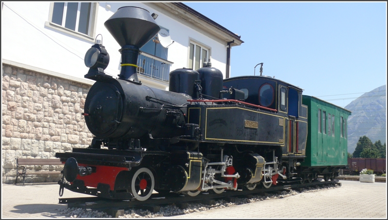 Denkmallok in Bar. Gemss Fabrikationsschild Nr.7601 von A.Borsig Berlin Tegel 1910. (29.07.2009)