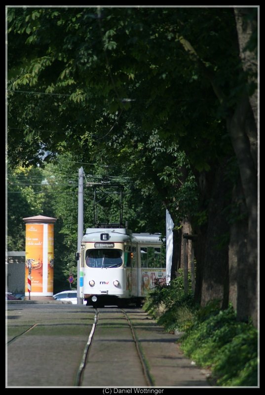 Der 125 am 13. Juni 2009 bei der Einfahrt in die Schleife am Ebertpark.