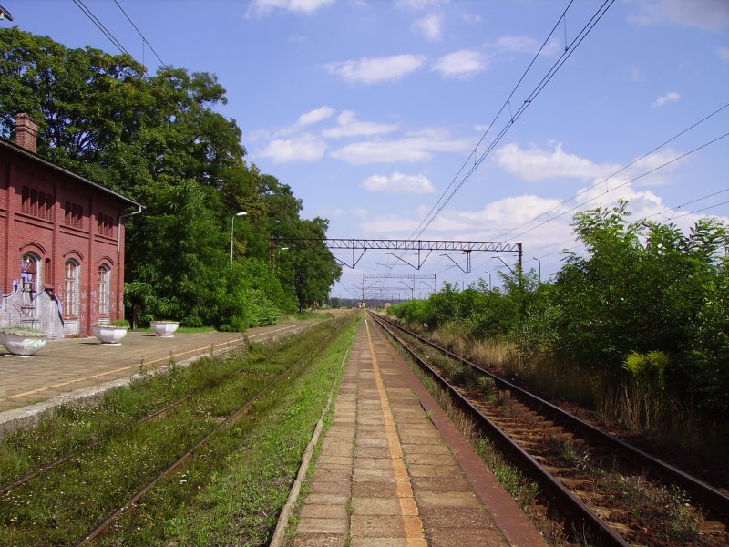 Der 2 Bahnsteig vom Bahnhof Toszek. (August 2008)