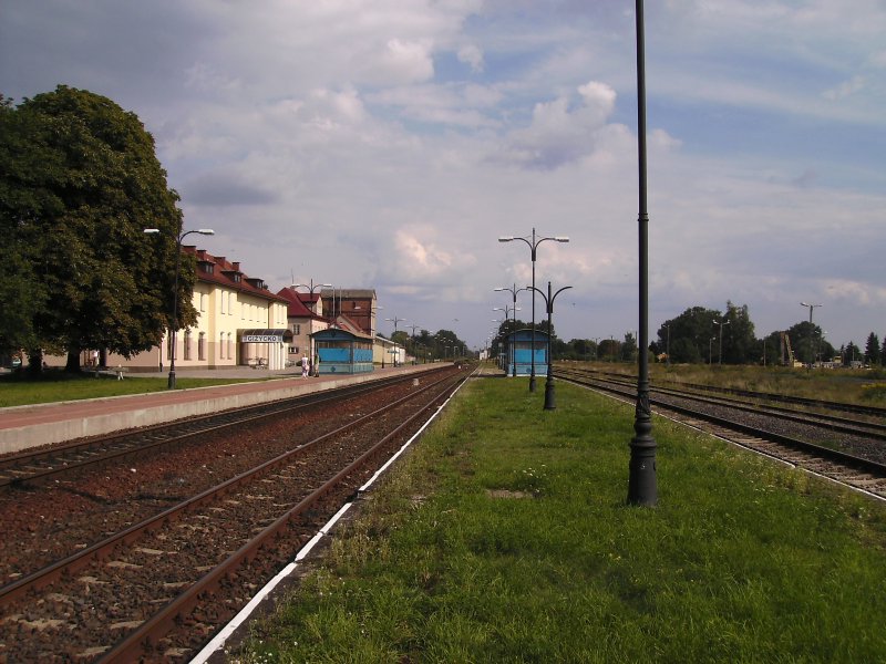 Der 2 Nicht mehr Betriebene Bahnsteig vom Bahnhof Gizycko in stlicher richtung.