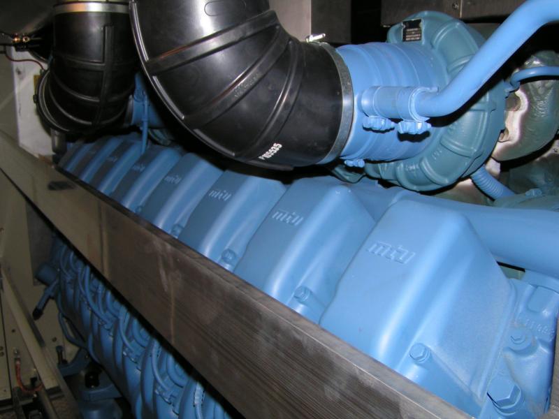 der 2000 KW starke Dieselmotor der LTE 2016 903