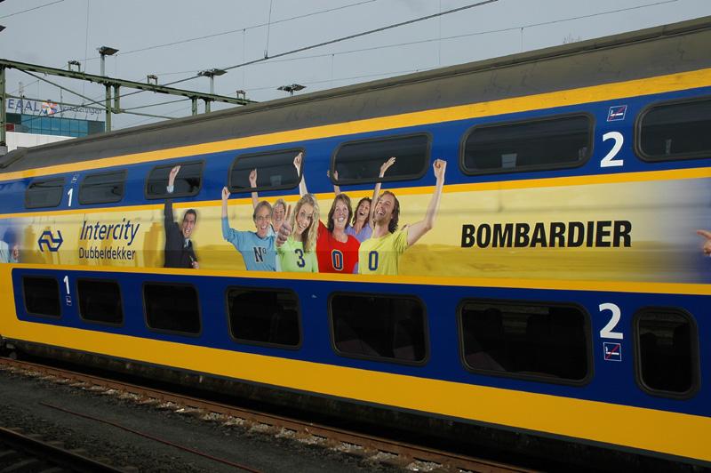 Der 300. Triebzug Typ DD-IRM (8733).Alkmaar 09.04.2005