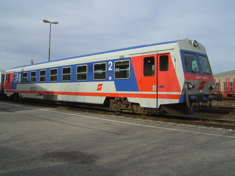 Der 5047 083 am 04.02.2008 abgestellt in  Braunau.