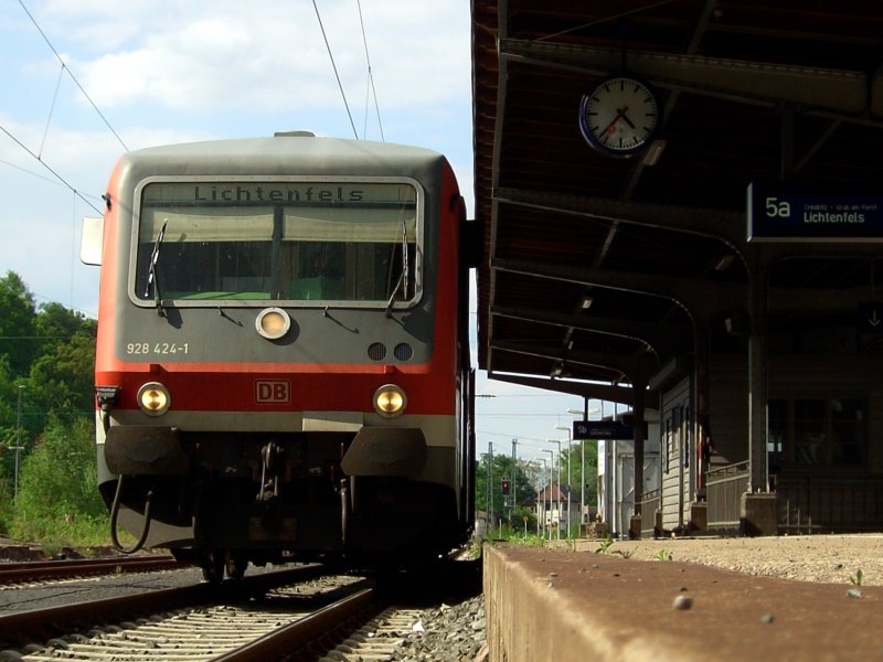 Der 628 424 am 12.05.2008  auf Gleis 5 in Coburg. 