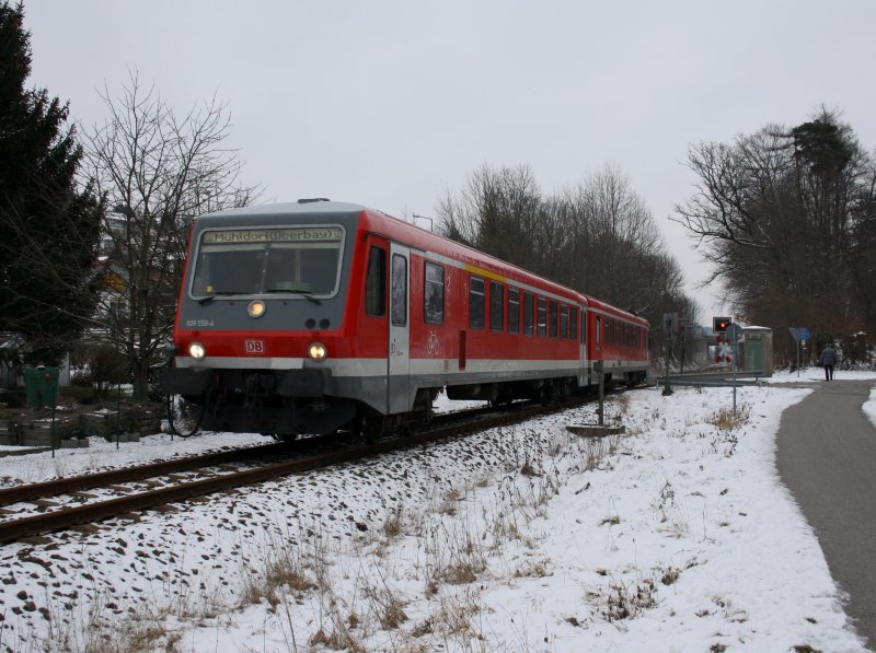 Der 628 559 am 31.01.2009 auf der Rottalbahn bei Pfarrkirchen.