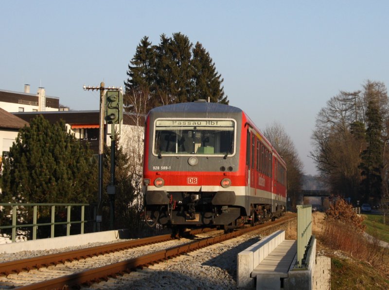 Der 628 589 am 29.12.2008 auf der Rottalbahn in Pfarrkirchen. 