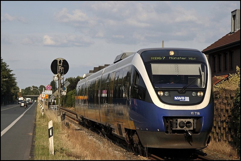 Der Abschnitt zwischen Beelen und Warendorf wird seit dem Fahrplanwechsel Fahrplan 2006/07 mit 100 Km/H befahren.  Zugverfolgungen  sind dort, im Gegensatz zum Abschnitt Warendorf - Mnster(Westf), unmglich... VT718 wird in krze Warendorf erreichen. (23.06.2009)