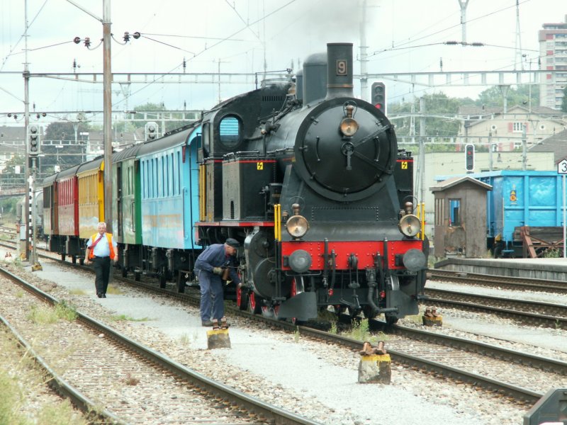 Der  Amor Express  mit Lok No.9 (Maffai 1910) macht sich am 27.08.06 in Rorschach fr eine Sonderfahrt bereit.