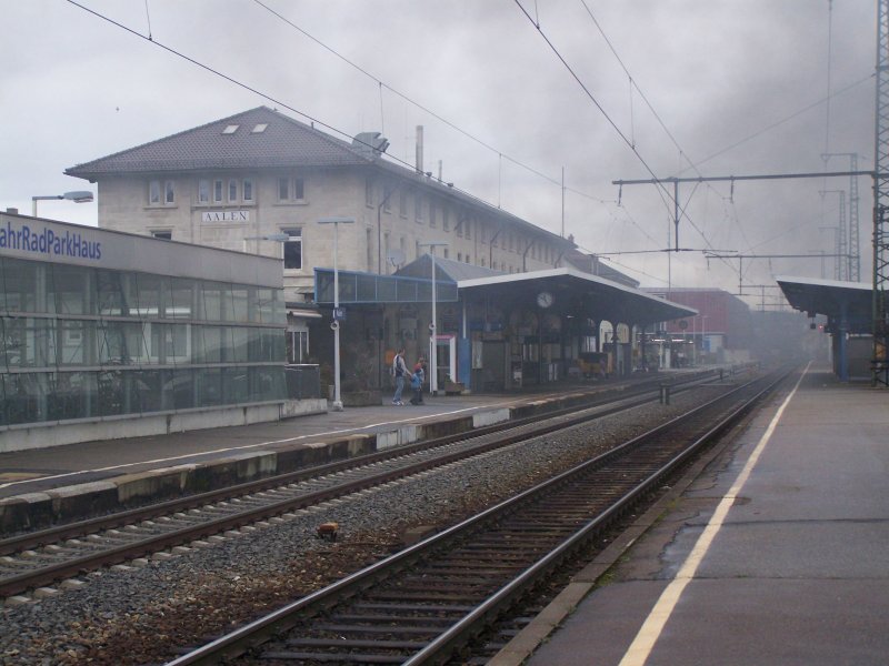 Der Bahnhof Aalen kurz nach der Durchfahrt der 64 419. Aufgenommen am 1.Dezember 2007