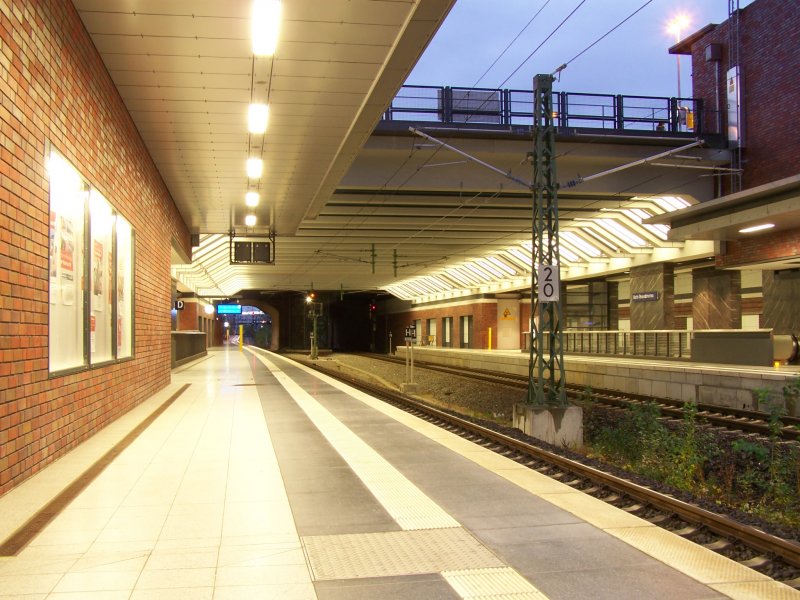 Der Bahnhof Berlin-Gesundbrunnen am Abend des 30.Oktober 2007