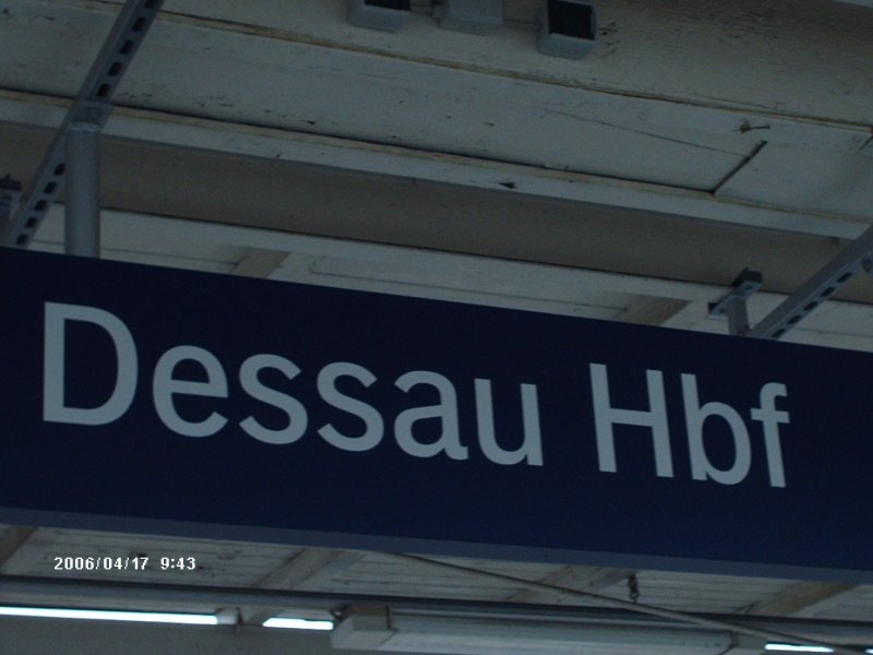Der Bahnhof Dessau.