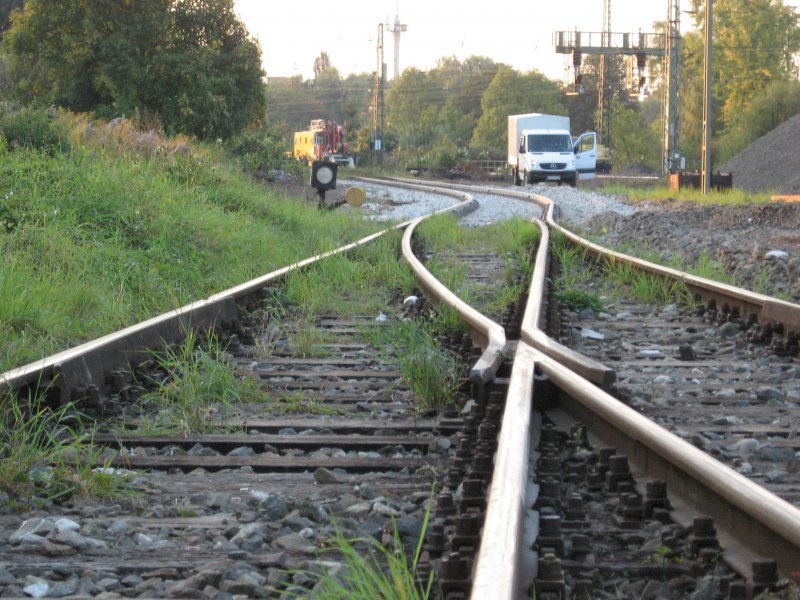 Der Bahnhof Rosenheim S�d wird umgebaut, damit Platz f�r ein neues Umspannwerk der DB entstehen kann. Wer wu�te eigentlich, da� es diesen Bahnhof �berhaupt gibt ?