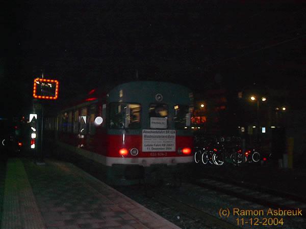 Der BR 624 fhrt zum letzten Mal aus Enschede ab, richtung Gronau und nimt laut abschied von Enschede.