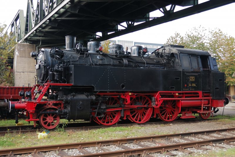 Der  Bubikopf  des Bw Kornwestheim, 64 094 hat am Sonntag, den 05.10.2008, dienstfrei. 