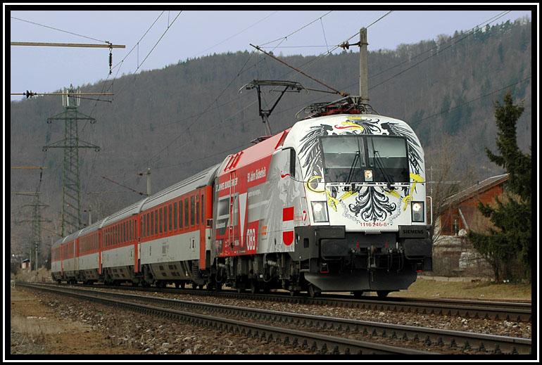Der  Bundesheerstier  1116 246 war am 22.3.2006 auf �sterreichischem Gebiet f�r den EC 101 „Joze Plecnik“ (Prag-Laibach) eingeteilt. Die Aufnahme zeigt den Zug kurz vor Graz am 22.3.2006