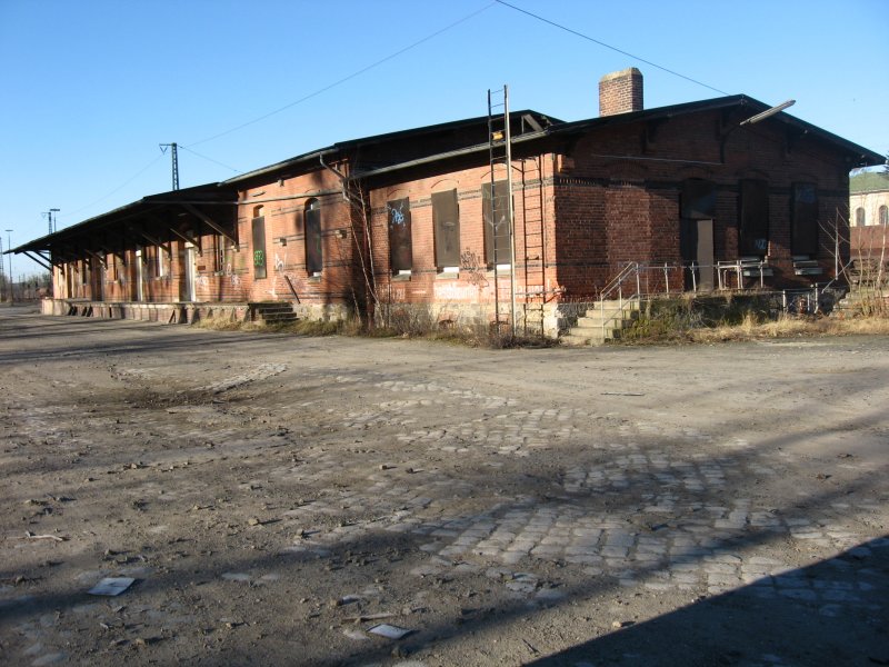 Der ehemalige Gterschuppen im Bf Helmstedt.