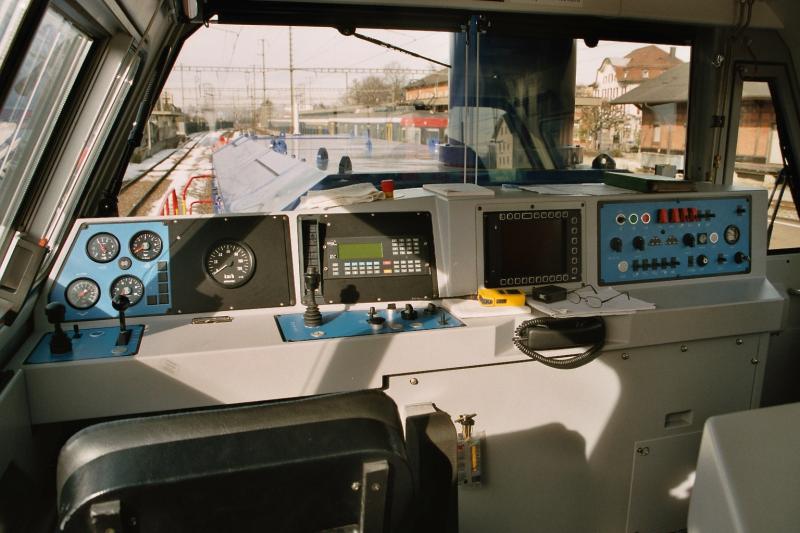Der Fhrestand der Am 843 051-4 (sicht nach vorne),am 2.2.04 in Wohlen
