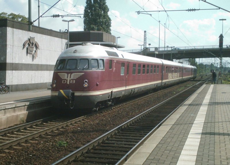 Der Fuball-WM-Zug an seinem letzten Betriebstag am 18.08.2007
im Bahnhof Peine