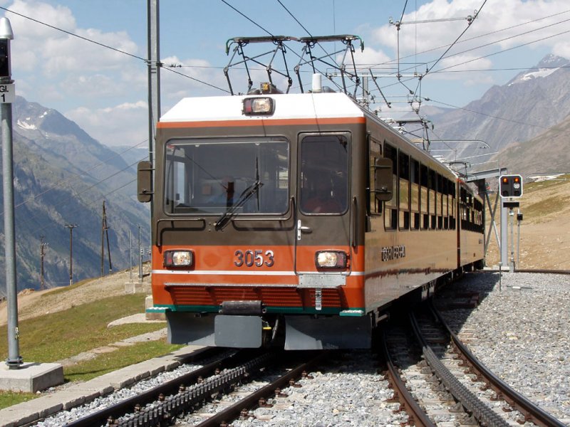Der Gegenzug kommt bald an..  Riffelberg.06.08.07