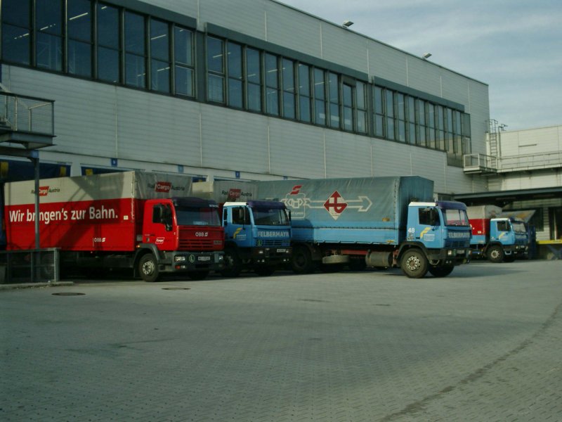 Der Gterterminal Wels der Rail Cargo Austria, von hier aus werden Gter von der Stae auf die Schiene gebracht.