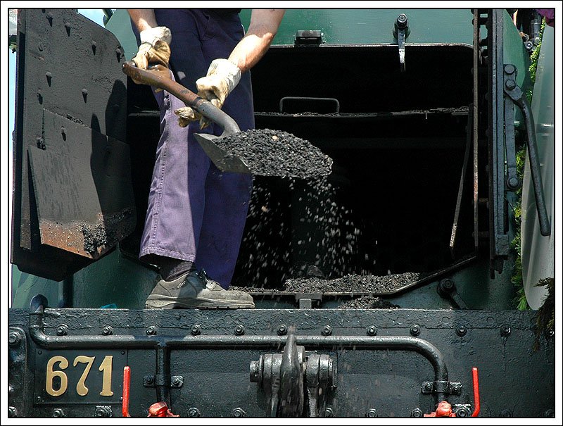 Der Halt in Gleisnttten am 27.5.2007 wurde auch zur Reinigung der Rauchkammer heran gezogen.