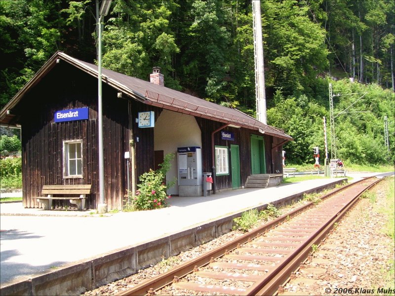 Der Hp Eisenrzt an der RB-Strecke Traunstein-Ruhpolding im Sommer 2005.