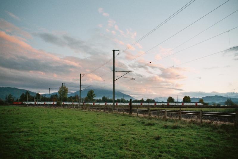 Der IC 2000, am 3.11.03 auf der Strecke Zug - Rotkreuz