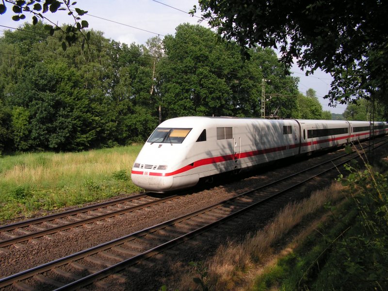Der ICE Friedrichshafen (Hannover-Hamburg) wurde am 6.7.06 ber Nienburg (Weser) umgeleitet.