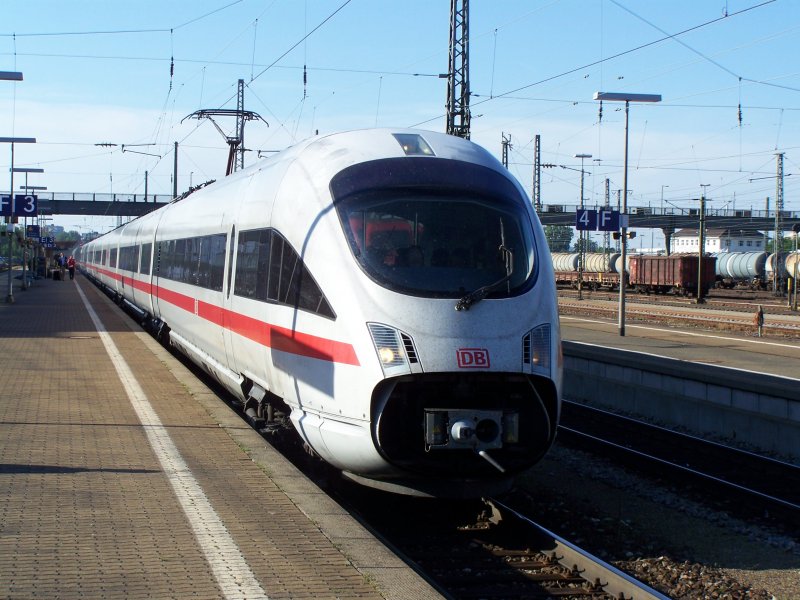 Der ICE-T  Erlangen  fuhr am 20.05.07 von Hamburg-Altona ber  Berlin Hbf nach Mnchen Hbf, doch leider endete die Fahrt schon in Ingolstadt. Aufgrund einer Betrieb- und Bremsstrung im Wagen 32 mussten alle Fahrgste aussteigen und einen folgenden RE-Zug benutzten. Nach ca. 45 mintigem Aufenthalt im Bahnhof Ingolstadt, ging es in das ICE-Werk nach Mnchen.
