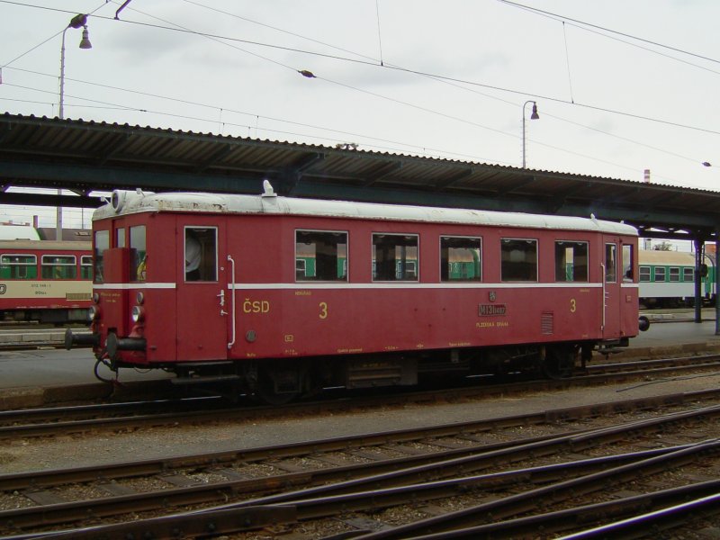 Der M 131 1487 am 03.10.2008 in Pilsen Hbf. 