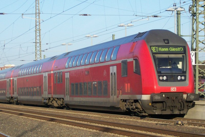 Der NRW-Express verlsst Dren und Richtung Hamm(Westf). 04.02.2007