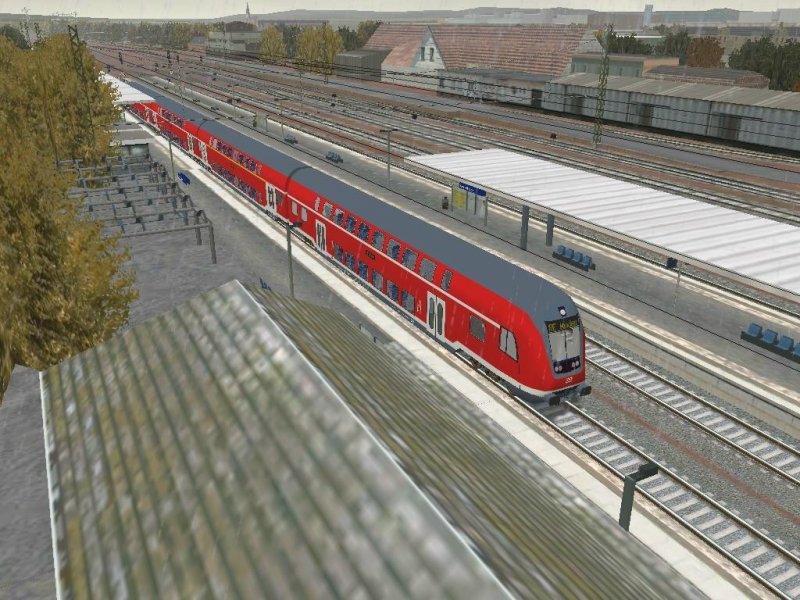 Der RE Basel Bad BF - Offenburg Hbf hier in Lahr im Schwarzwald.