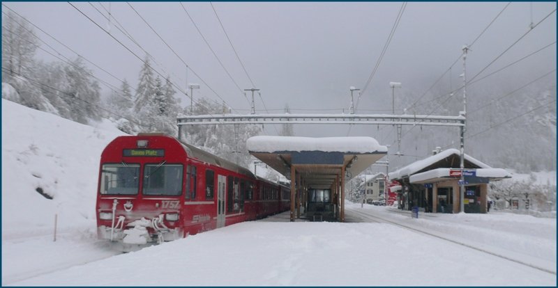 Der Regionalzug 1833 aus Davos Platz mit Bt 1757 ist soeben eingefahren. (20.01.2009)
