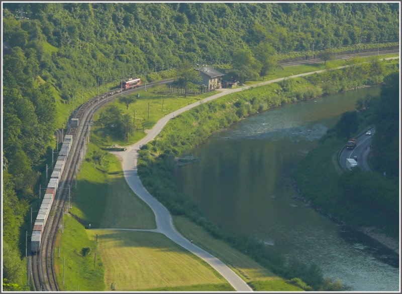 Der Savinja entlang gehts durch die Berge Richtung Zidani Most. (14.05.2008)