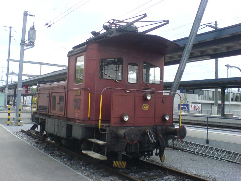 Der Tem 328 in Weinfelden am 14. Juni 2008. 