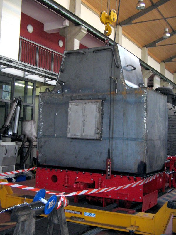 Der Tender einer Schmalspurlok wurde in Oberwiesenthal neu gefertigt, 09.09.06